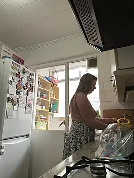 AlisaWhiteのライブXXXチャット