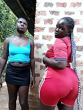 holygrail001 Adlı Modelin Canlı XXX Sohbeti