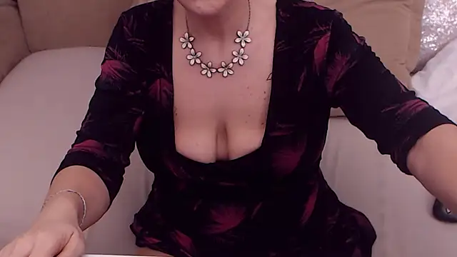 RebeccaNoble's Live XXX Chat