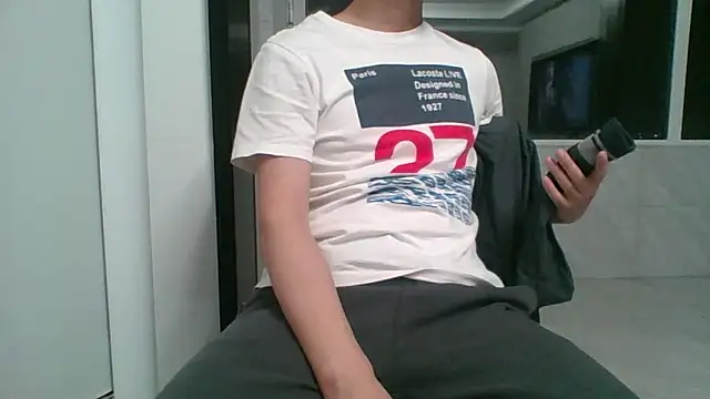 nole_china7n Live XXX chat