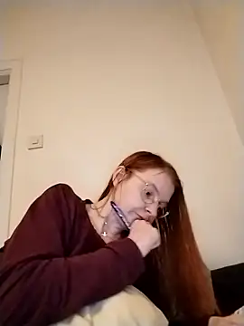 jannis1992 Adlı Modelin Canlı XXX Sohbeti