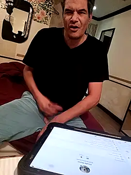 twitshe Adlı Modelin Canlı XXX Sohbeti