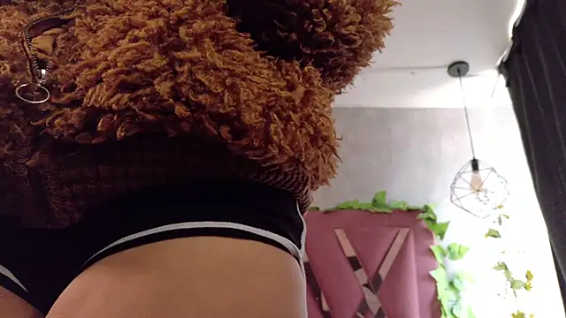 Chat XXX en directo de Haelycute