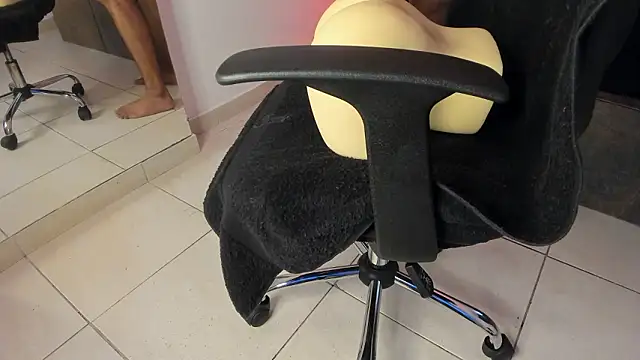 Czat XXX na żywo – JacobDraven