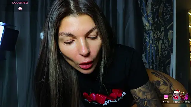 tattooedBabyy 라이브 XXX 채팅