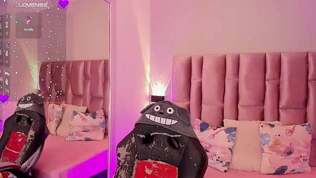 Chat XXX ao vivo de NikyBrookss