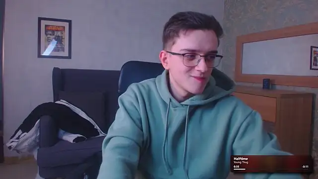 Živý XXX chat FelixStarkk