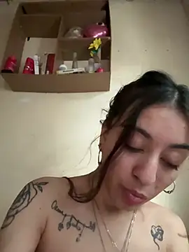 JennyvignaduzzoのライブXXXチャット