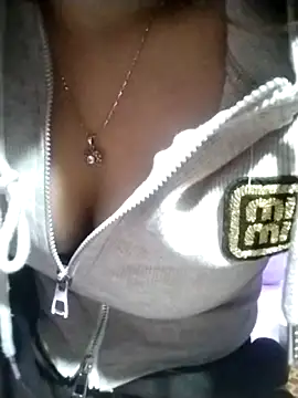 Ri-Rinx 现场XXX聊天