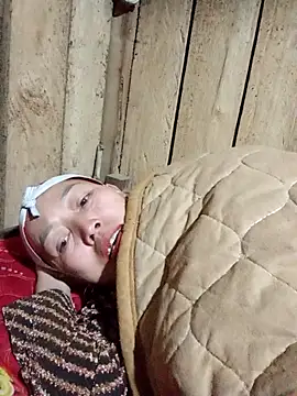 Chat XXX en directo de Agnes-baby