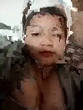 Yong-my Adlı Modelin Canlı XXX Sohbeti