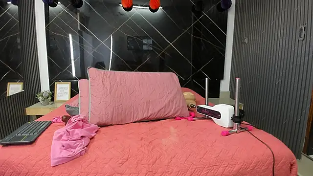 cloee-rabbyt Chat XXX live