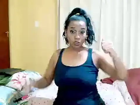 MiZzCreator – Live XXX-chat