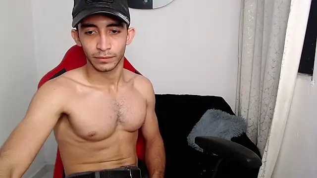 Caius_fox Webcamshow