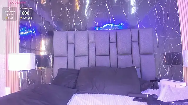 BustyGlow 라이브 XXX 채팅