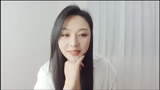 Chat XXX en directo de lizhibingniang