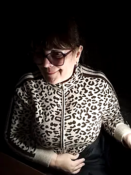 Chatroom XXX en direct de BrandiOhNight