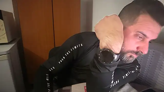 TARKAN1 Live XXX-Chat