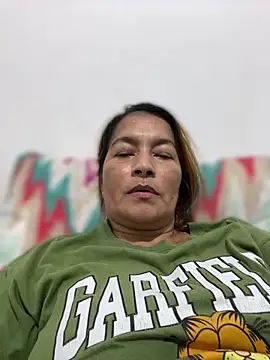 Jlo_69のライブXXXチャット