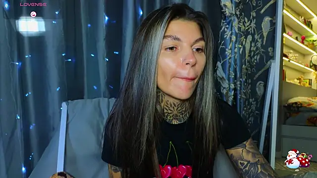tattooedBabyy Live XXX-Chat