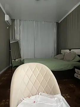 Sweet_Darlina_For_You Adlı Modelin Canlı XXX Sohbeti