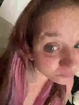 Popinasq 现场XXX聊天