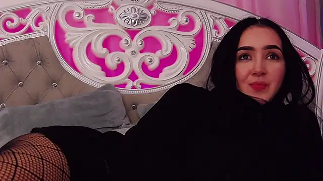 Chat XXX en directo de KimKhallifa