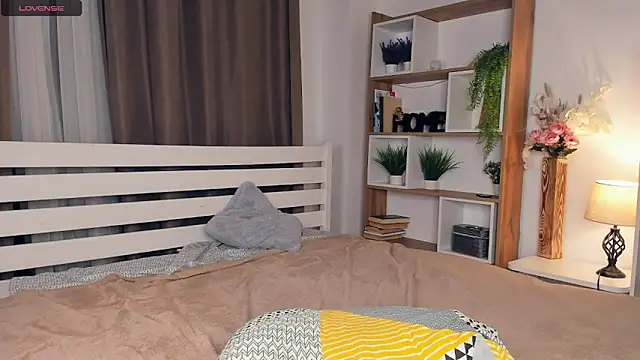 FunnyyMonkeyy élő XXX-chatje