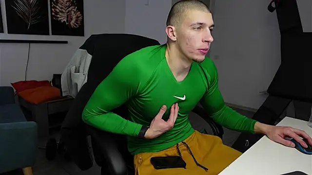Živý XXX chat Ryan_Dozer