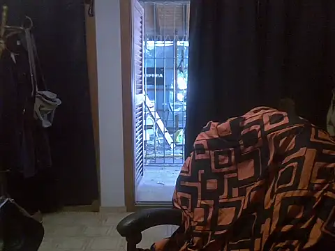 young-big-d webkamerás műsora