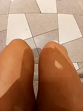 Živý XXX chat Mina-02