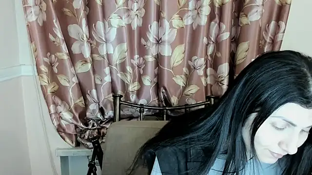 Živý XXX chat Isabeldolll