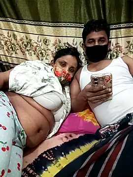 Romentic_Couple's Live XXX Chat