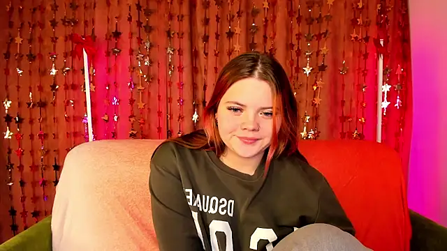 KellyFiery 现场XXX聊天