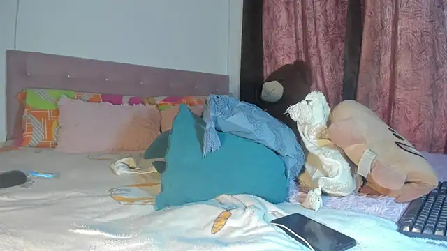 Chat XXX Live exotis_tiahara777