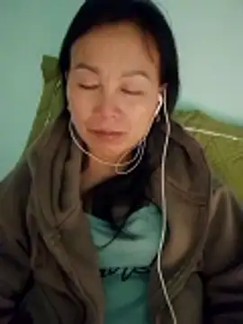 Chat XXX en directo de Lili-123k