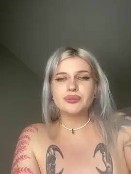 DriveThruDolls Live XXX-chat