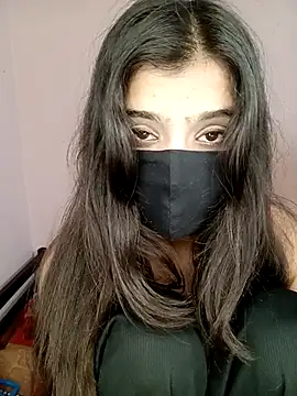 hotyjiyaaaa – webcam-show