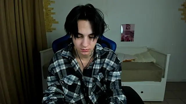 RayTaylorr 现场XXX聊天