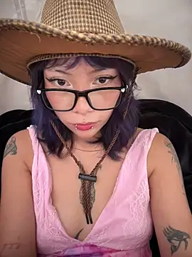 แชท XXX สดของ Namii_cute