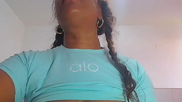 GREATNIPLES – Live XXX-chat