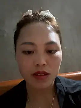 Chatroom XXX en direct de MychuSweet