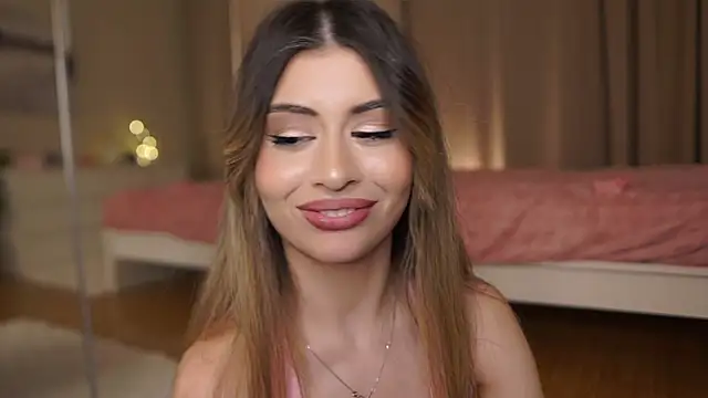 GeorginaHarn: онлайн-секс-чат