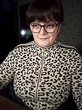 BrandiOhNight live XXX chat