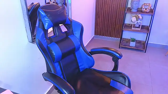 Kenya--Buhle's Live XXX Chat