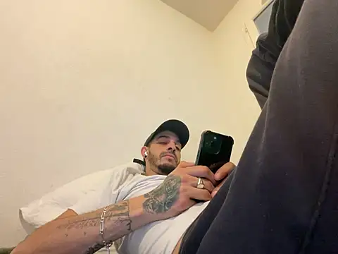 XXX chat uživo modela Rebeu313