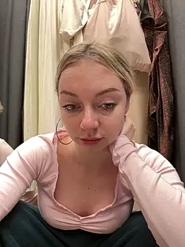 melissa_grr élő XXX-chatje