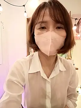 Emma_Linhのウェブカメラショー