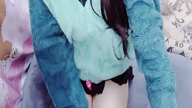 Alice-Hot88 élő XXX-chatje