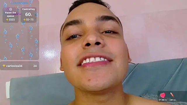 studentdeivy_ Show in webcam